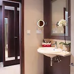 The Fitzgerald 4*