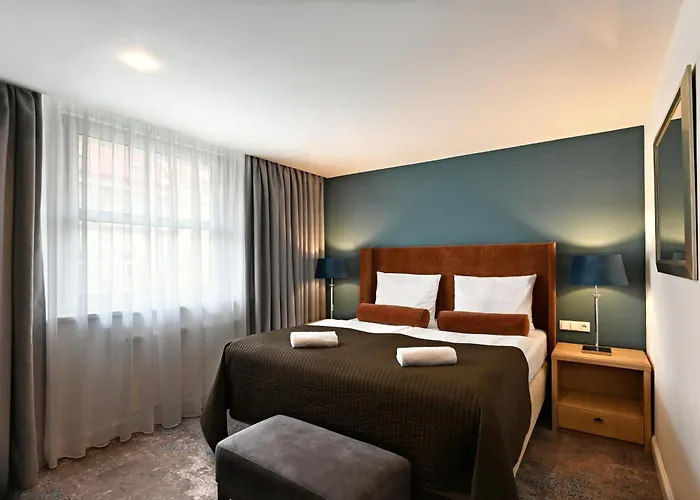 The Fitzgerald Praag
